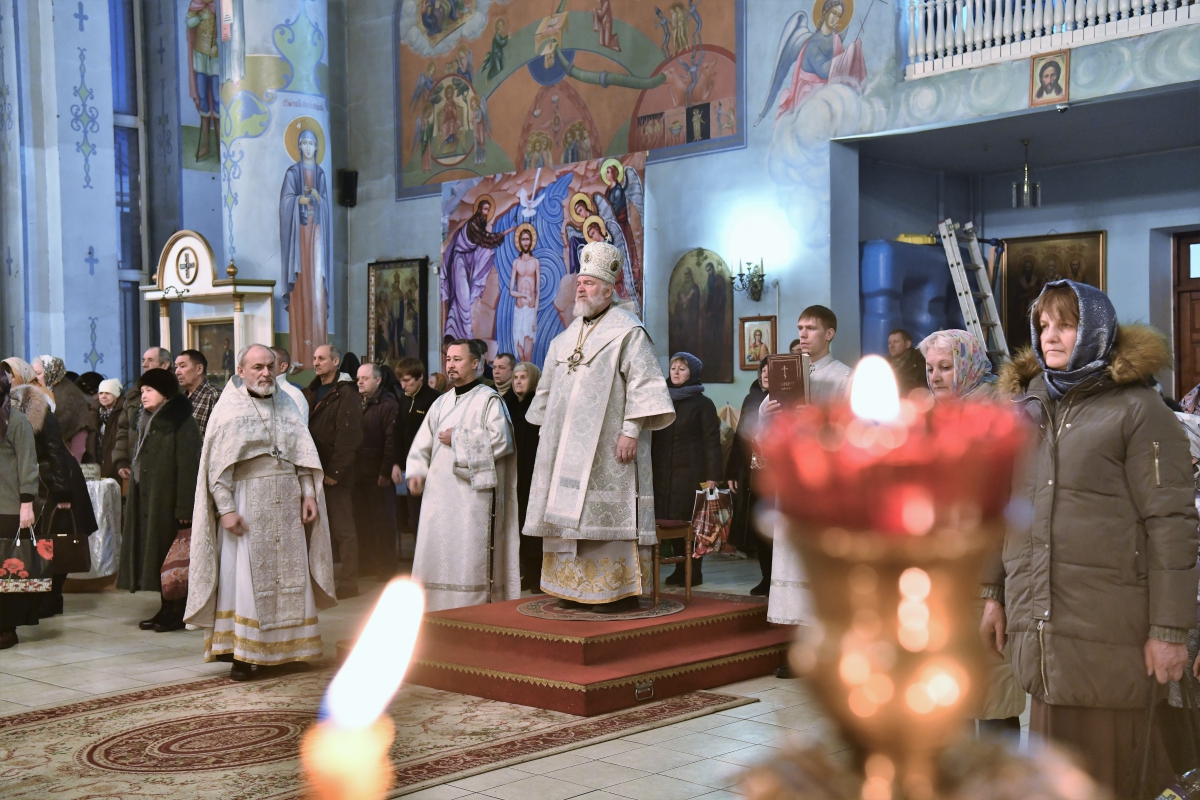 20.01.2019 г. Неделя 34-я по Пятидесятнице. Попразднство Богоявления. Божественная Литургия в Константино-Еленинском соборе. 