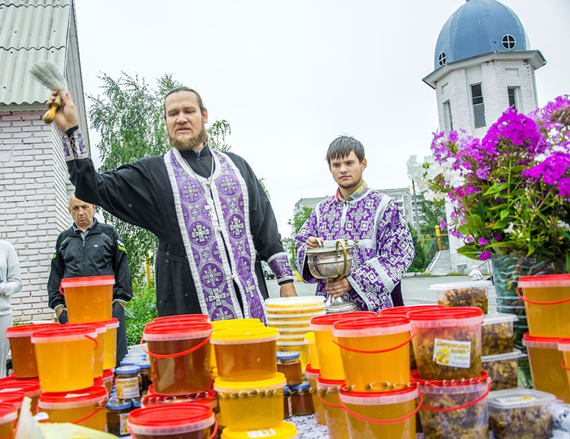 костанайская и рудненская епархия медовый спас